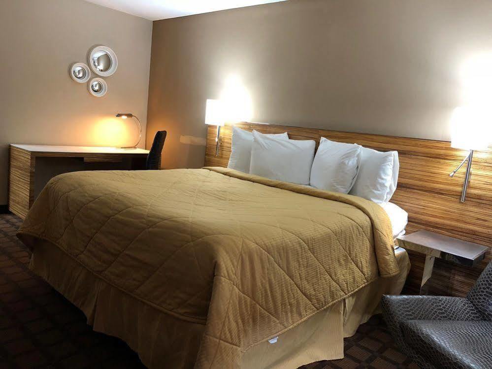 Baymont By Wyndham Creedmoor Otel Dış mekan fotoğraf